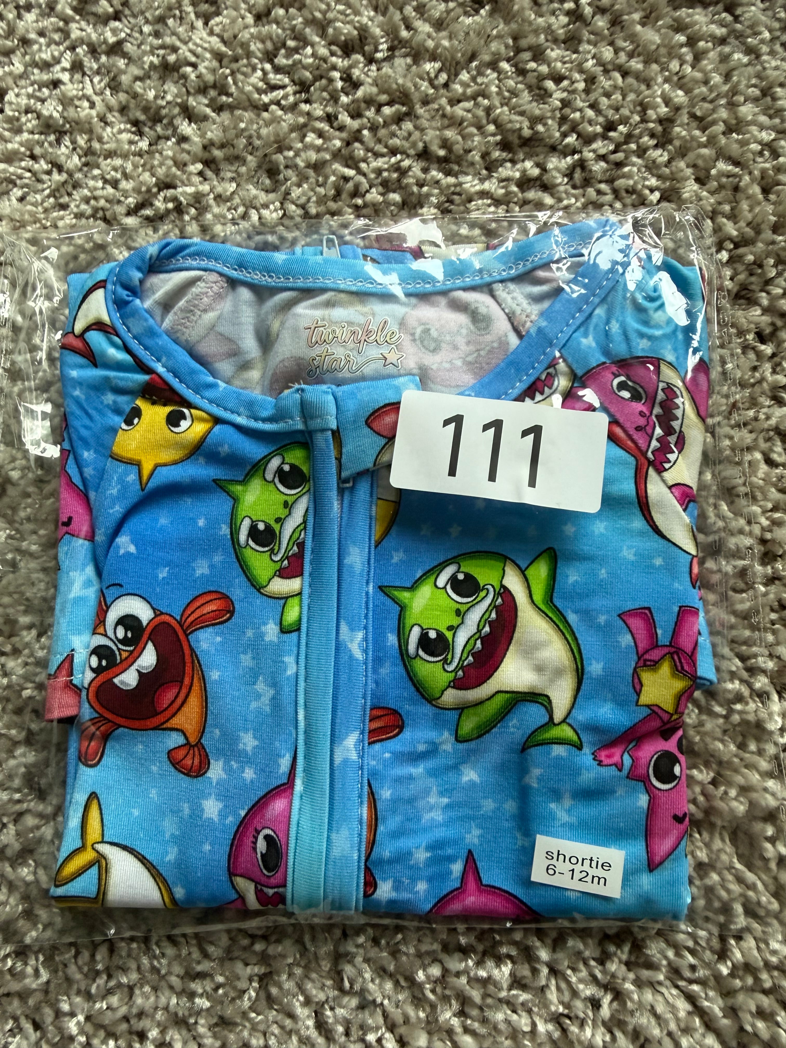 RTS 6-12M Baby shark shortie